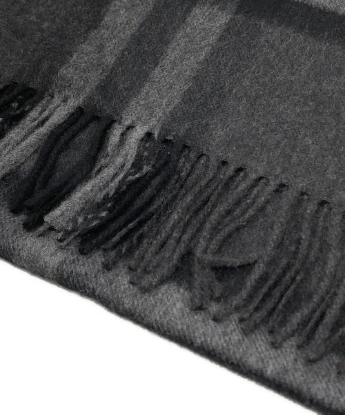 BURBERRY（バーバリー）BURBERRY (バーバリー) GIANT CHECK CASHMERE SCARF チャコールグレー サイズ:下記参照 未使用品の古着・服飾アイテム