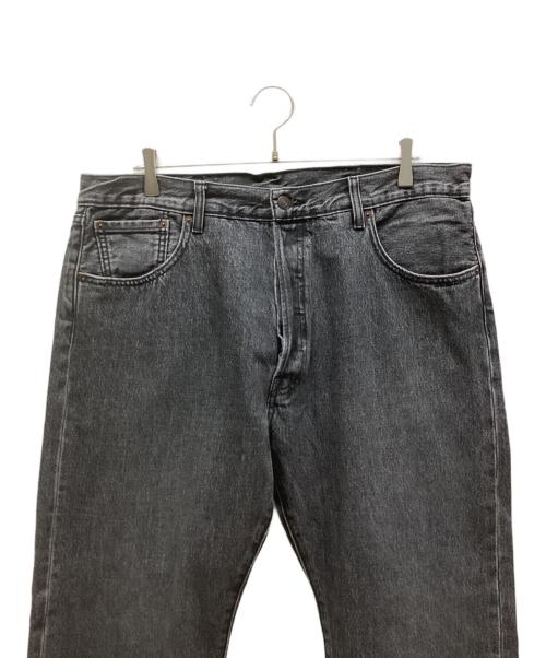 LEVI'S（リーバイス）LEVI'S (リーバイス) デニムパンツ グレー サイズ:W38の古着・服飾アイテム
