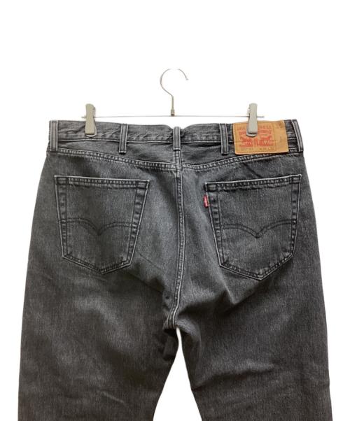 LEVI'S（リーバイス）LEVI'S (リーバイス) デニムパンツ グレー サイズ:W38の古着・服飾アイテム