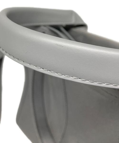 BALENCIAGA（バレンシアガ）BALENCIAGA (バレンシアガ) HARDWARE SMALL TOTE バッグ グレーの古着・服飾アイテム