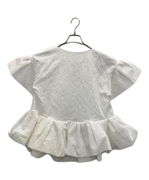 cygne（シーニュ）cygne (シーニュ) 浮き輪トップス ホワイト サイズ:FREEの古着・服飾アイテム