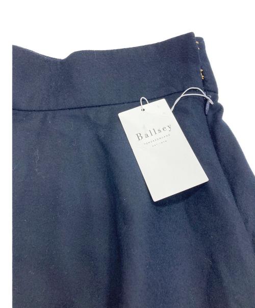 BALLSEY（ボールジィ）BALLSEY (ボールジィ) ウールシルクフランネル フレアスカート ネイビー サイズ:34 未使用品の古着・服飾アイテム