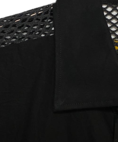 RAF SIMONS（ラフシモンズ）RAF SIMONS (ラフシモンズ) Classic shirt with net insert ブラック サイズ:48の古着・服飾アイテム