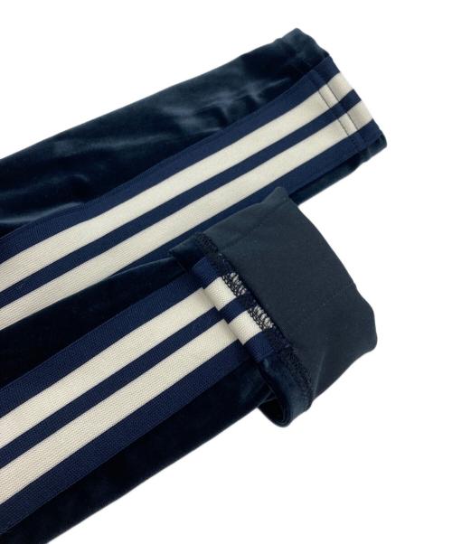 BASICKS（ベイシックス）BASICKS (ベイシックス) マイクロ カットアウト フットボールシャツ ネイビー サイズ:Ｓの古着・服飾アイテム