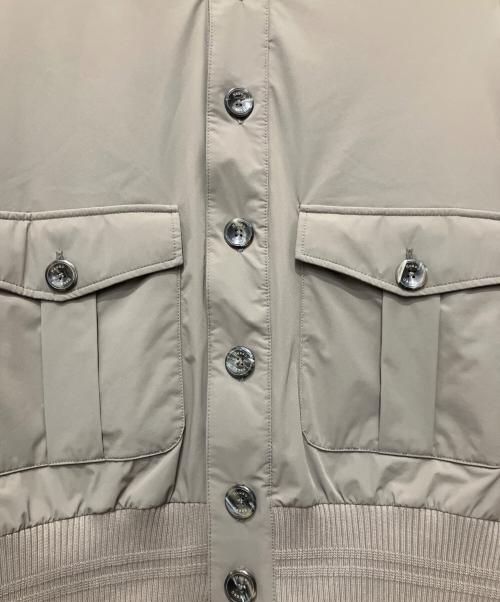 HERNO（ヘルノ）HERNO (ヘルノ) バルスタータイプ スタンドカラーブルゾン グレー サイズ:S 未使用品の古着・服飾アイテム