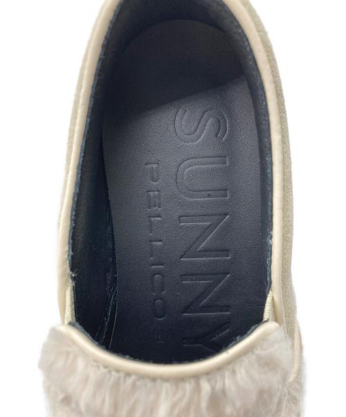 PELLICO SUNNY（ペリーコサニー）PELLICO SUNNY (ペリーコサニー) ファースエード スリッポン アイボリー サイズ:36の古着・服飾アイテム