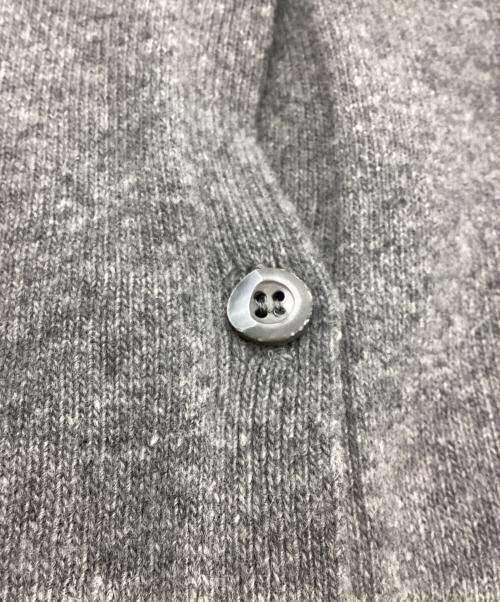 PRADA（プラダ）PRADA (プラダ) バックボタン ウールカシミヤニット グレー サイズ:40の古着・服飾アイテム