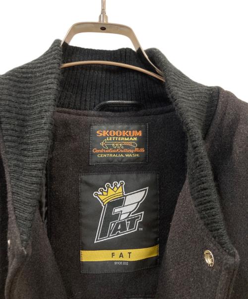 FAT（エフエーティー）FAT (エフエーティー) SKOOKUM (スクーカム) スタジャン ブラック サイズ:FATの古着・服飾アイテム