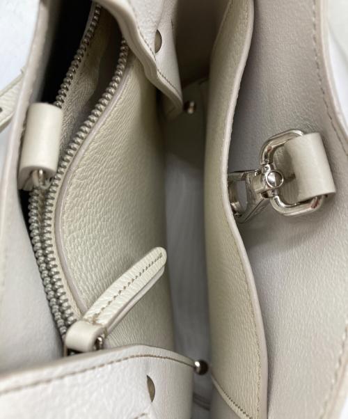 TOD'S（トッズ）TOD'S (トッズ) Tタイムレス ミニ 2WAY トートバッグ アイボリー サイズ:-の古着・服飾アイテム