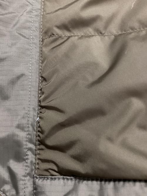 NANGA（ナンガ）NANGA (ナンガ) オーロラ スタンドカラー ダウンジャケット カーキ サイズ:Sの古着・服飾アイテム