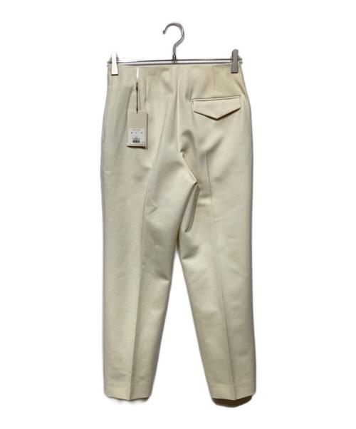 CYCLAS（シクラス）CYCLAS (シクラス) センタープレスパンツ1-04-01-2176 アイボリー サイズ:36 未使用品の古着・服飾アイテム