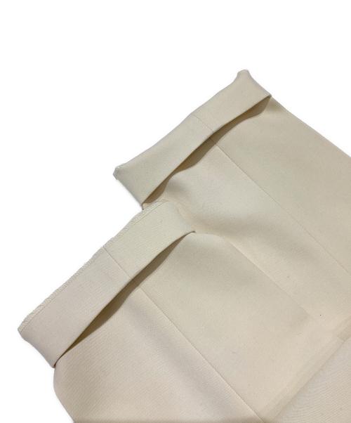 CYCLAS（シクラス）CYCLAS (シクラス) センタープレスパンツ1-04-01-2176 アイボリー サイズ:36 未使用品の古着・服飾アイテム