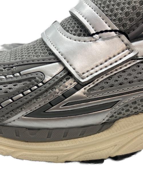 NEW BALANCE（ニューバランス）NEW BALANCE (ニューバランス) ローファースニーカー　U1906LAE グレー×シルバー サイズ:28.5cmの古着・服飾アイテム
