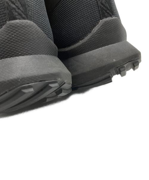 NIKE（ナイキ）NIKE (ナイキ) スニーカー ブラック サイズ:UK 10.5の古着・服飾アイテム