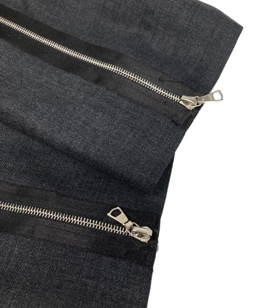 UNDERCOVER（アンダーカバー）UNDERCOVER (アンダーカバー) 後ろ裾ZIP スリムスラックス チャコールグレー サイズ:2の古着・服飾アイテム