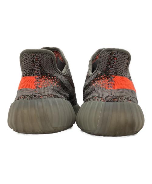 adidas（アディダス）adidas (アディダス) YEEZY BOOST 350V2 グレー サイズ:US8 1/2　　　　　　　　　　　　　　　　　　　　　　　　　　　　　　　　　の古着・服飾アイテム