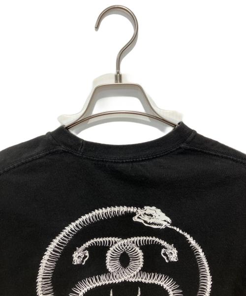 stussy（ステューシー）stussy (ステューシー) プリントTシャツ ブラック サイズ:Ｓの古着・服飾アイテム