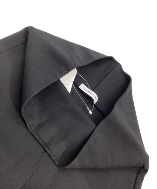 EVERYDAY I LIKE.（エヴリデイ アイ ライク）EVERYDAY I LIKE. (エヴリデイ アイ ライク) Zip レギンス パンツ ブラック サイズ:34 未使用品の古着・服飾アイテム