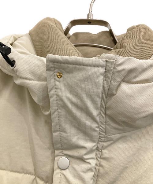 EMMAUELA（エマヌエーラ）EMMAUELA (エマヌエーラ) 中綿ジャケット ベージュ サイズ:50の古着・服飾アイテム