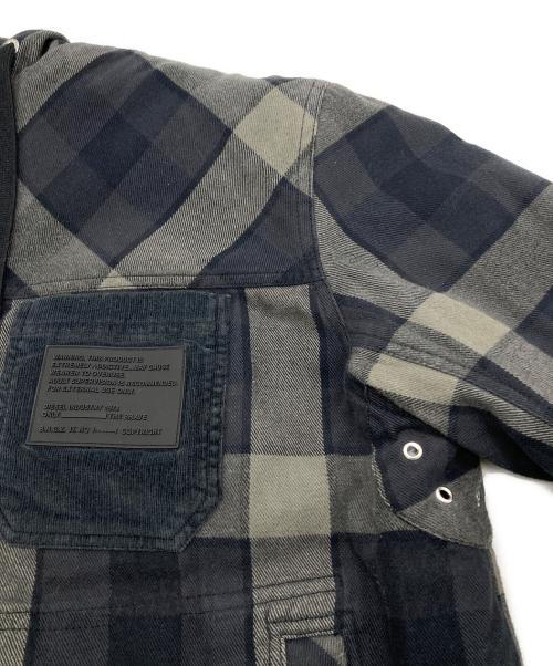 DIESEL（ディーゼル）DIESEL (ディーゼル) フーデッドジャケット グレー サイズ:Lの古着・服飾アイテム
