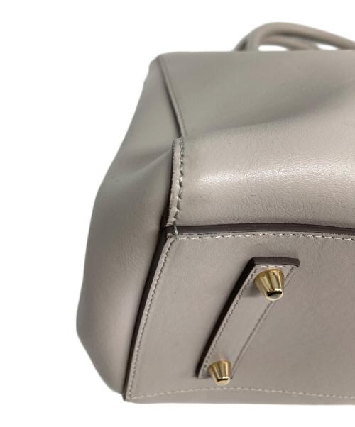 ANYA HINDMARCH（アニヤ・ハインドマーチ）ANYA HINDMARCH (アニヤ・ハインドマーチ) WINK SMILY LEATHER TOTE　ウィンク スマイリー レザー トート　 バッグ グレー サイズ:なしの古着・服飾アイテム