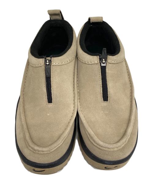 NIKE ACG（ナイキエーシージー）NIKE ACG (ナイキエーシージー) IZY MOCCASIN ローカットスニーカー ベージュ サイズ:27.5cmの古着・服飾アイテム