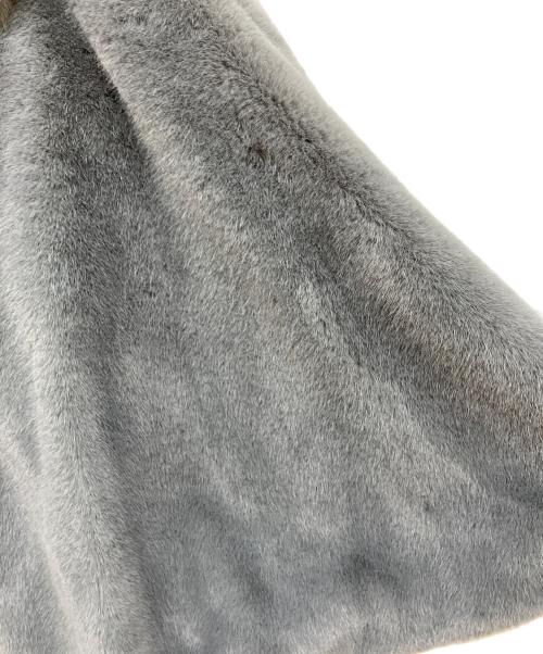 CADUNE（カデュネ）CADUNE (カデュネ) エコファーコート グレー サイズ:38の古着・服飾アイテム