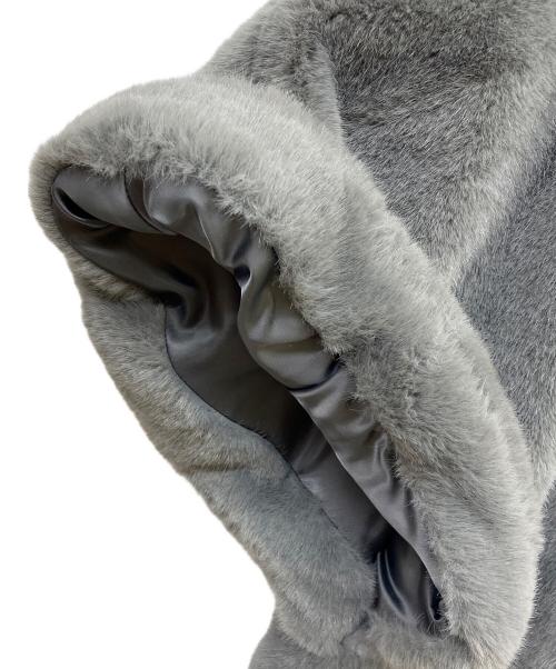 CADUNE（カデュネ）CADUNE (カデュネ) エコファーコート グレー サイズ:38の古着・服飾アイテム