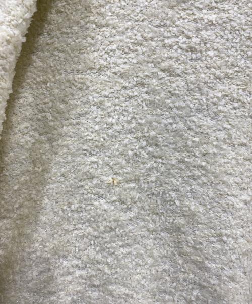 ARPEGE STORY（アルページュストーリー）Arpege story (アルページュストーリー) エンブレムブローチ付配色ニットジャケット ホワイト サイズ:2の古着・服飾アイテム