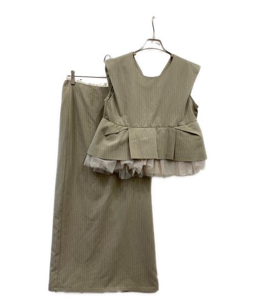 ANDRESD（アンドレスド）ANDRESD (アンドレスド) ピンストライプペプラムセットアップドレス ベージュ サイズ:Lの古着・服飾アイテム