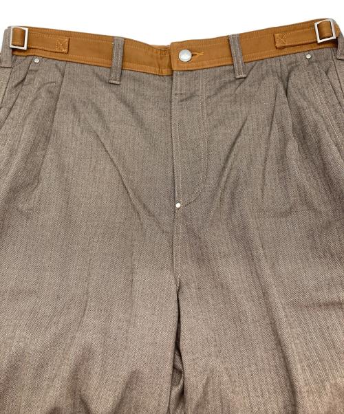 WHITE MOUNTAINEERING（ホワイトマウンテ二アニング）WHITE MOUNTAINEERING (ホワイトマウンテ二アニング) KNEE TUCK TWEED PANTS ブラウン サイズ:1の古着・服飾アイテム