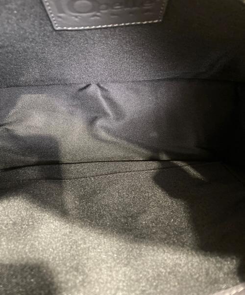 IO PELLE（イオペレ）IO PELLE (イオペレ) ear PAPILLONNER (イアパピヨネ) チェスラウンドショルダーバッグ グレーの古着・服飾アイテム