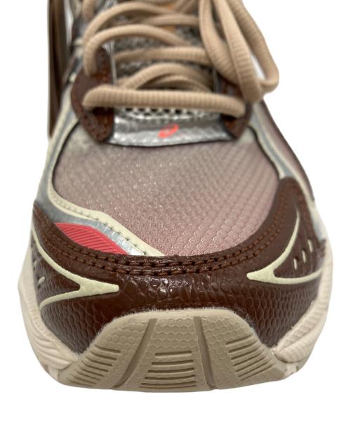 asics（アシックス）asics (アシックス) スニーカー ブラウン サイズ:25.5cm 未使用品の古着・服飾アイテム