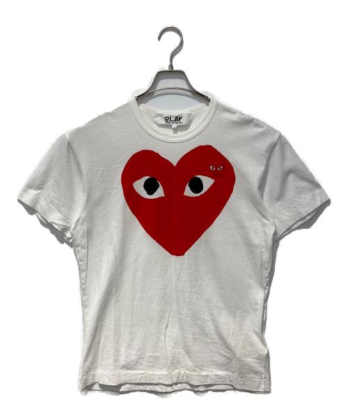 PLAY COMME des GARCONS（プレイコムデギャルソン）PLAY COMME des GARCONS (プレイコムデギャルソン) ハートロゴワッペンTシャツ ホワイト×レッド サイズ:Lの古着・服飾アイテム