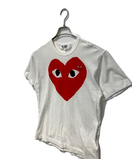 PLAY COMME des GARCONS（プレイコムデギャルソン）PLAY COMME des GARCONS (プレイコムデギャルソン) ハートロゴワッペンTシャツ ホワイト×レッド サイズ:Lの古着・服飾アイテム