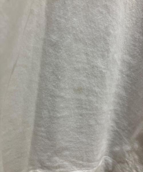 PLAY COMME des GARCONS（プレイコムデギャルソン）PLAY COMME des GARCONS (プレイコムデギャルソン) ハートロゴワッペンTシャツ ホワイト×レッド サイズ:Lの古着・服飾アイテム