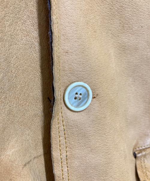 COMME des GARCONS SHIRT（コムデギャルソンシャツ）COMME des GARCONS SHIRT (コムデギャルソンシャツ) エイジング加工ピッグスキンレザーコート ベージュ サイズ:Mの古着・服飾アイテム