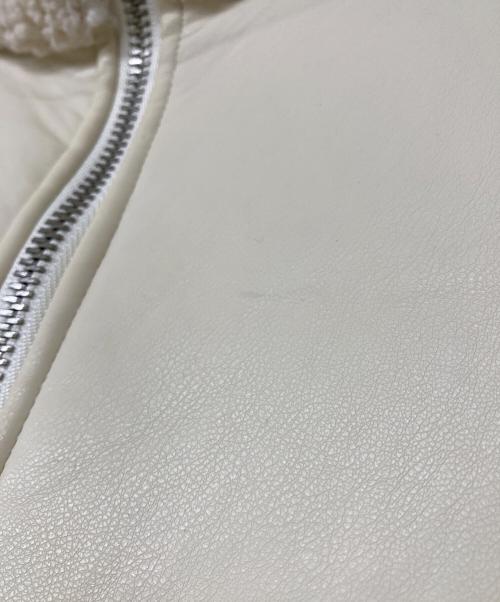 ANDMARY（アンドマリー）ANDMARY (アンドマリー) elmo over boa jacket アイボリー サイズ:FREEの古着・服飾アイテム