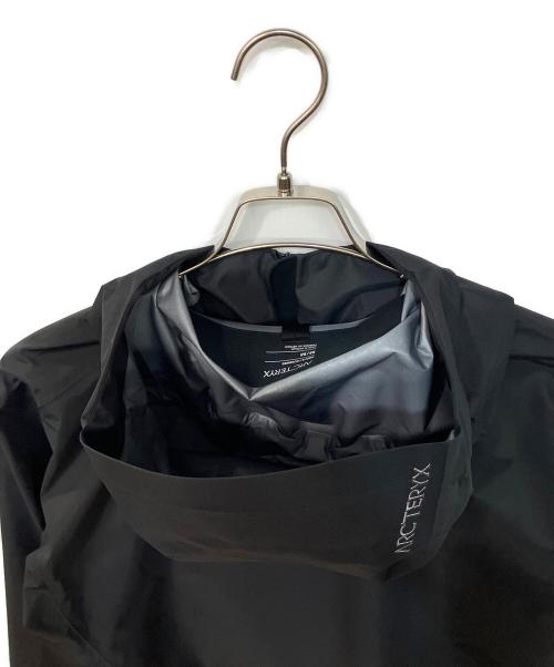 ARC'TERYX（アークテリクス）ARC'TERYX (アークテリクス) トレッキングウェア(ベータSLジャケット) ブラック サイズ:SIZE Mの古着・服飾アイテム