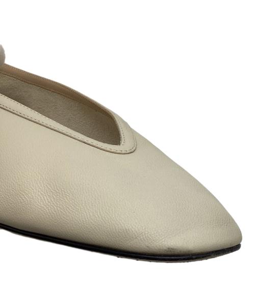 LE MONDE BERYL（ル・モンド・ベリル）LE MONDE BERYL (ル・モンド・ベリル) LUNA SLIPPER アイボリー サイズ:38の古着・服飾アイテム