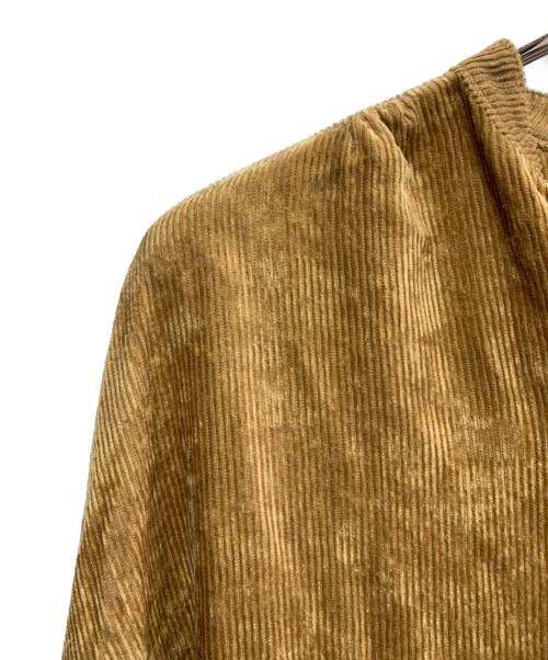 SUZUKI TAKAYUKI（スズキタカユキ）SUZUKI TAKAYUKI (スズキタカユキ) SUZUKI TAKAYUKI　over blouse II キャメル サイズ:表記なしの古着・服飾アイテム