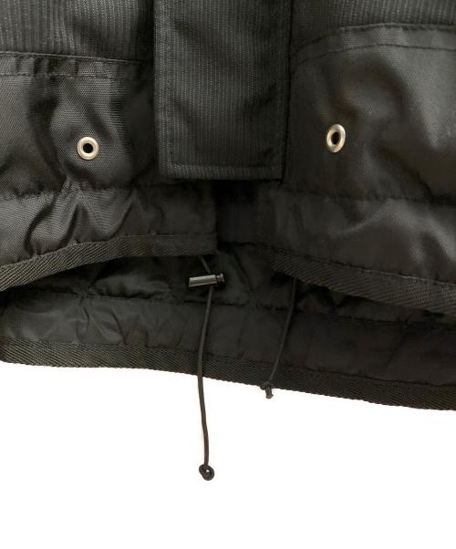 JUNYA WATANABE MAN（ジュンヤワタナベマン）JUNYA WATANABE MAN (ジュンヤワタナベマン) THE NORTH FACE (ザ ノース フェイス) DAFFLE BAGリメイクマウンテンパーカー ブラック サイズ:Sの古着・服飾アイテム