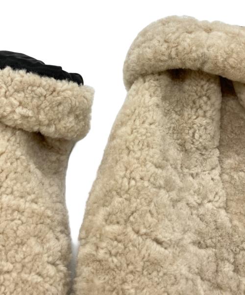 MaxMara（マックスマーラ）MaxMara (マックスマーラ) ダブルムートンコート ベージュ サイズ:36の古着・服飾アイテム