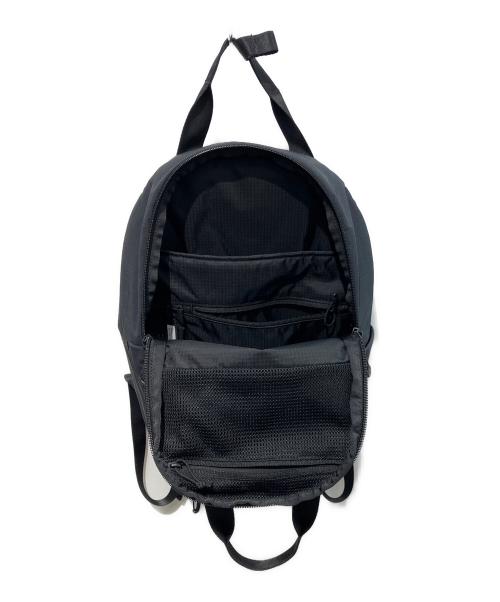 GREGORY（グレゴリー）GREGORY (グレゴリー) スージーバックパックM　153977 ブラック サイズ:-の古着・服飾アイテム