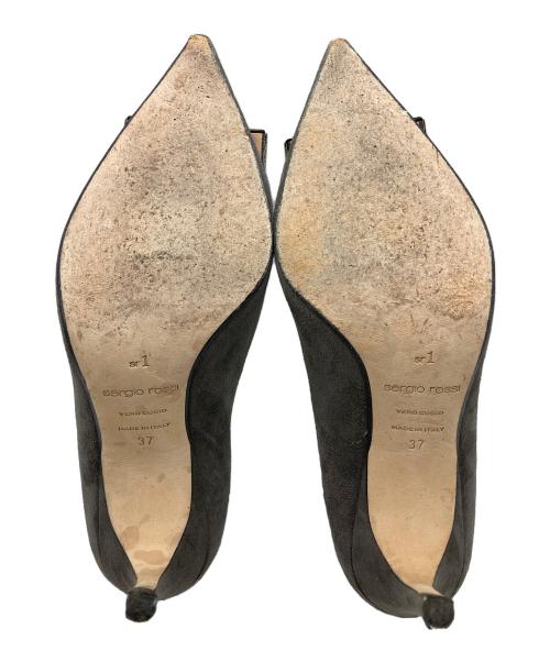 sergio rossi（セルジオロッシ）sergio rossi (セルジオロッシ) ポインテッドトゥプレートパンプス ブラウン サイズ:37の古着・服飾アイテム