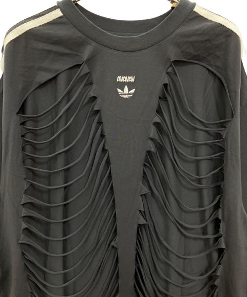 adidas（アディダス）adidas (アディダス) AVAVAV (アヴァヴァヴ) SLASHED T-SHIRT グレー サイズ:Lの古着・服飾アイテム