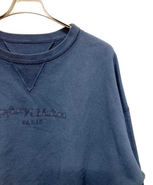 Maison Margiela（メゾンマルジェラ）Maison Margiela (メゾンマルジェラ) リバースロゴ クルーネックスウェット ネイビー サイズ:Mの古着・服飾アイテム