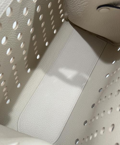 DELVAUX（デルヴォー）DELVAUX (デルヴォー) レアレスMM/ L' Airess MM セサミ サイズ:MMの古着・服飾アイテム