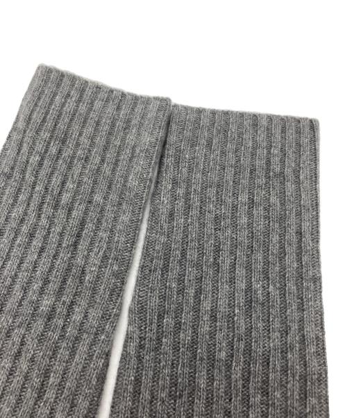 theory（セオリー）theory (セオリー) オフショルダーニットワンピース グレー サイズ:Sの古着・服飾アイテム