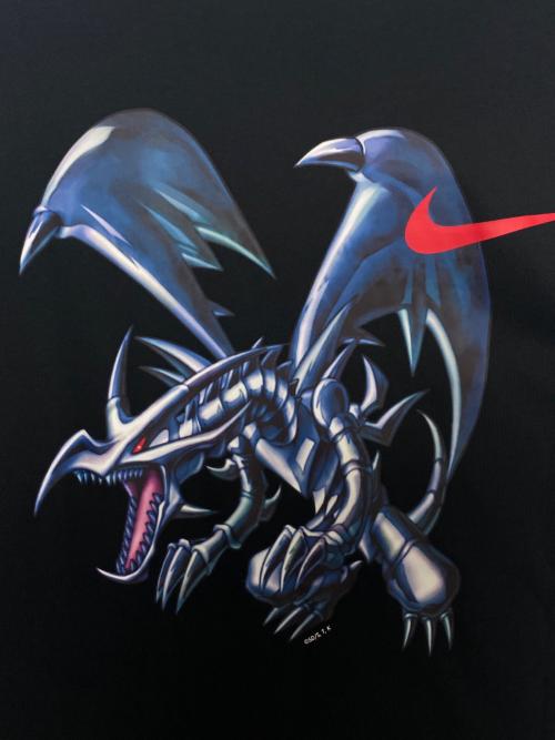 NIKE（ナイキ）NIKE (ナイキ) 遊☆戯☆王DM ソロ スウッシュ Tシャツ ブラック サイズ:Mの古着・服飾アイテム